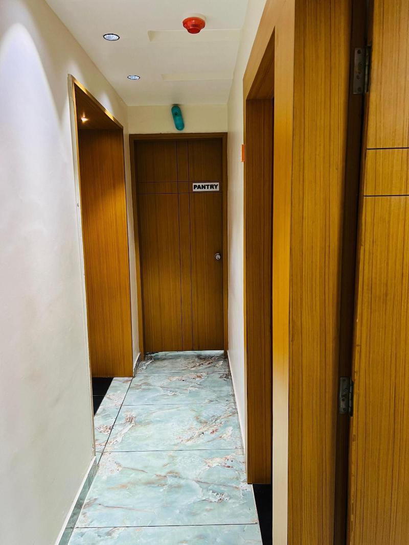 Hotel Exotic image