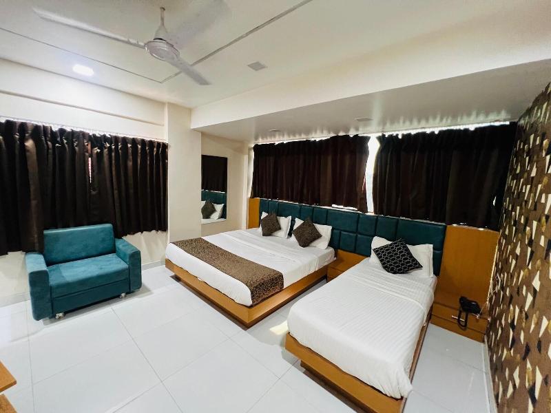 Hotel Exotic image