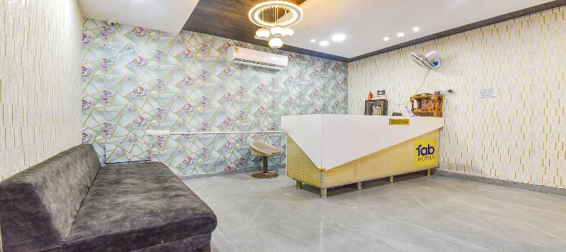 Fabhotel Shiv Chhaya