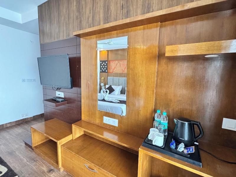 Ab S Abode A Boutique Hotel image