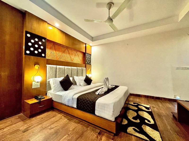 Ab S Abode A Boutique Hotel image