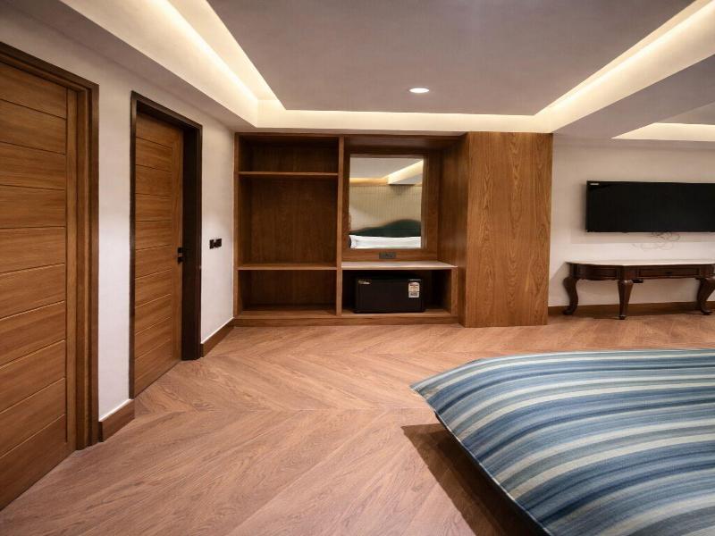 Ab S Abode A Boutique Hotel image