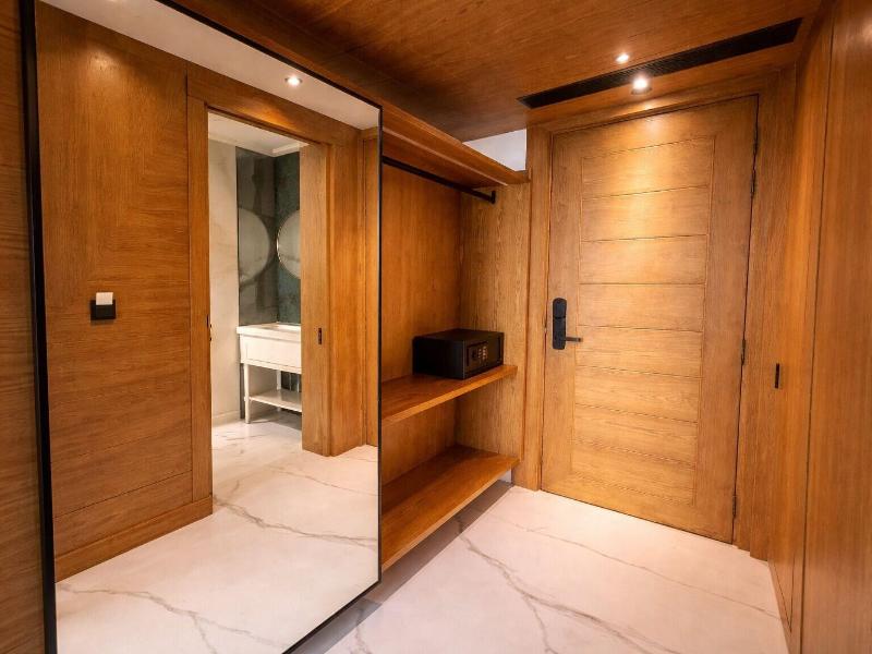 Ab S Abode A Boutique Hotel image