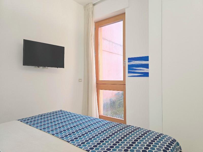 Capri Koral Guest House image