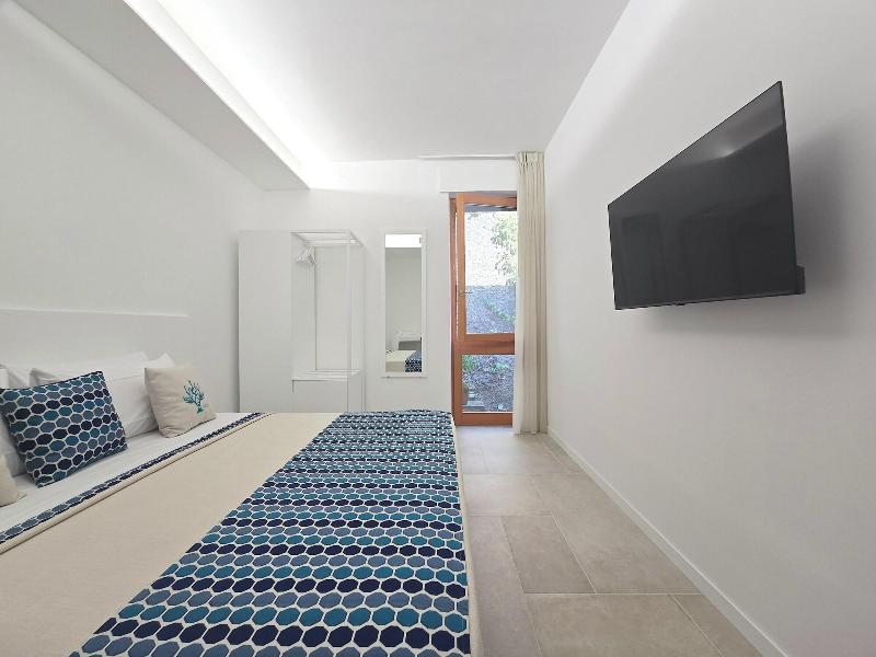 Capri Koral Guest House image