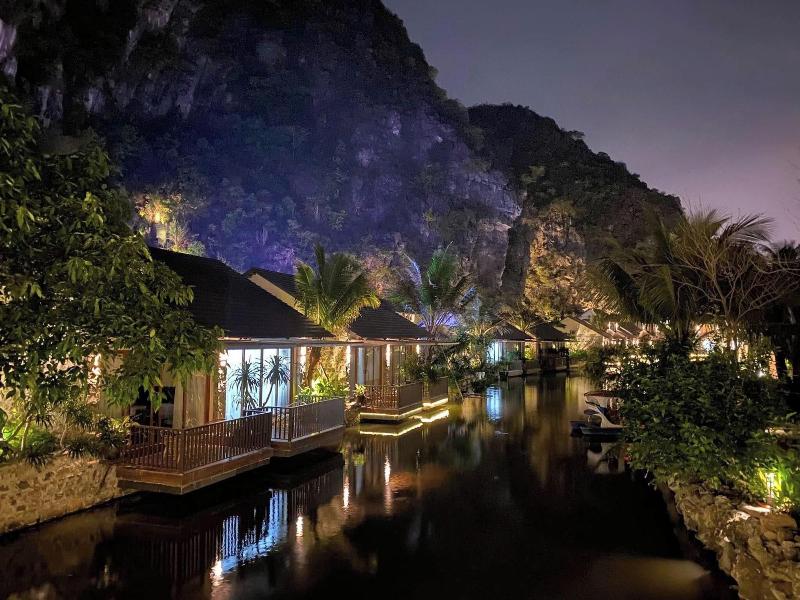 Athena Premier Resort Ninh Ba Nh image