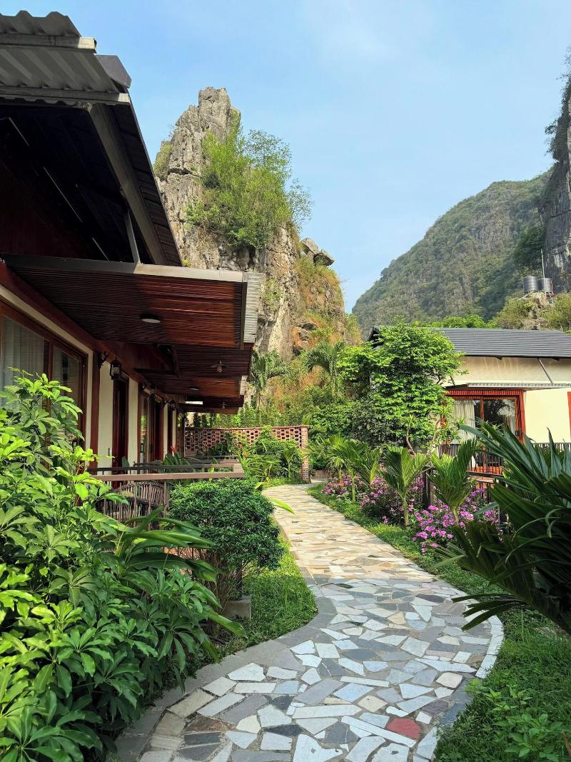 Athena Premier Resort Ninh Ba Nh image