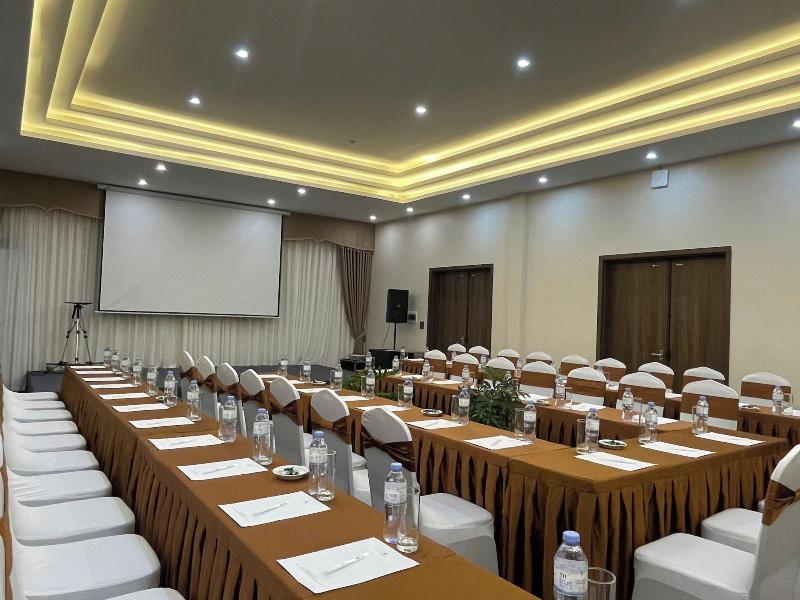 Athena Premier Resort Ninh Ba Nh image