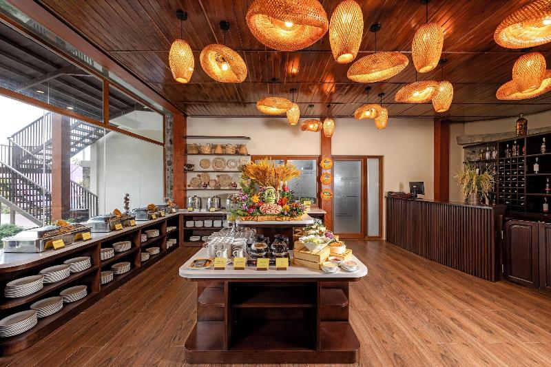 Athena Premier Resort Ninh Ba Nh image