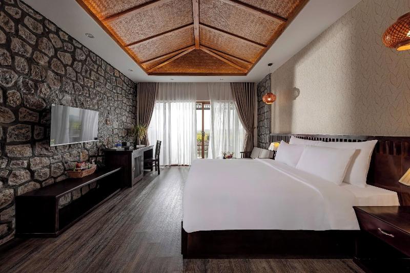 Athena Premier Resort Ninh Ba Nh image