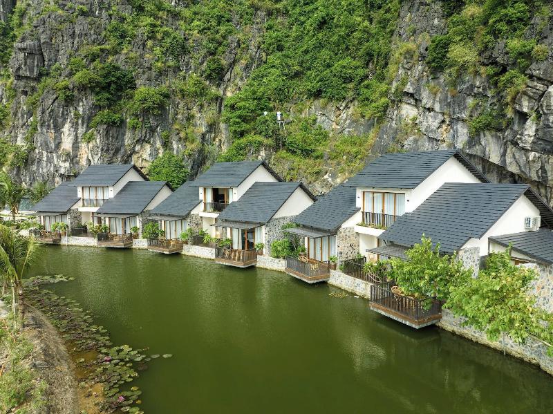 Athena Premier Resort Ninh Ba Nh image