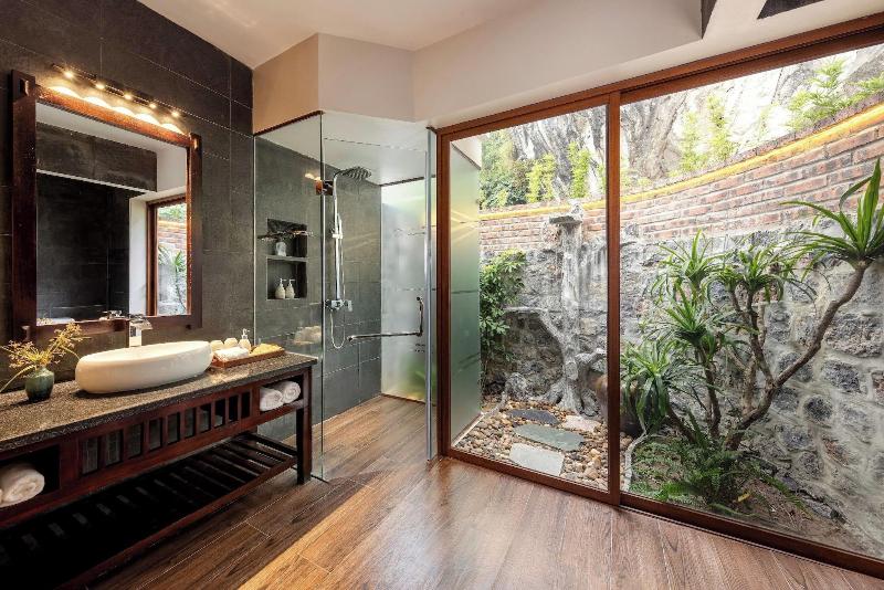 Athena Premier Resort Ninh Ba Nh image