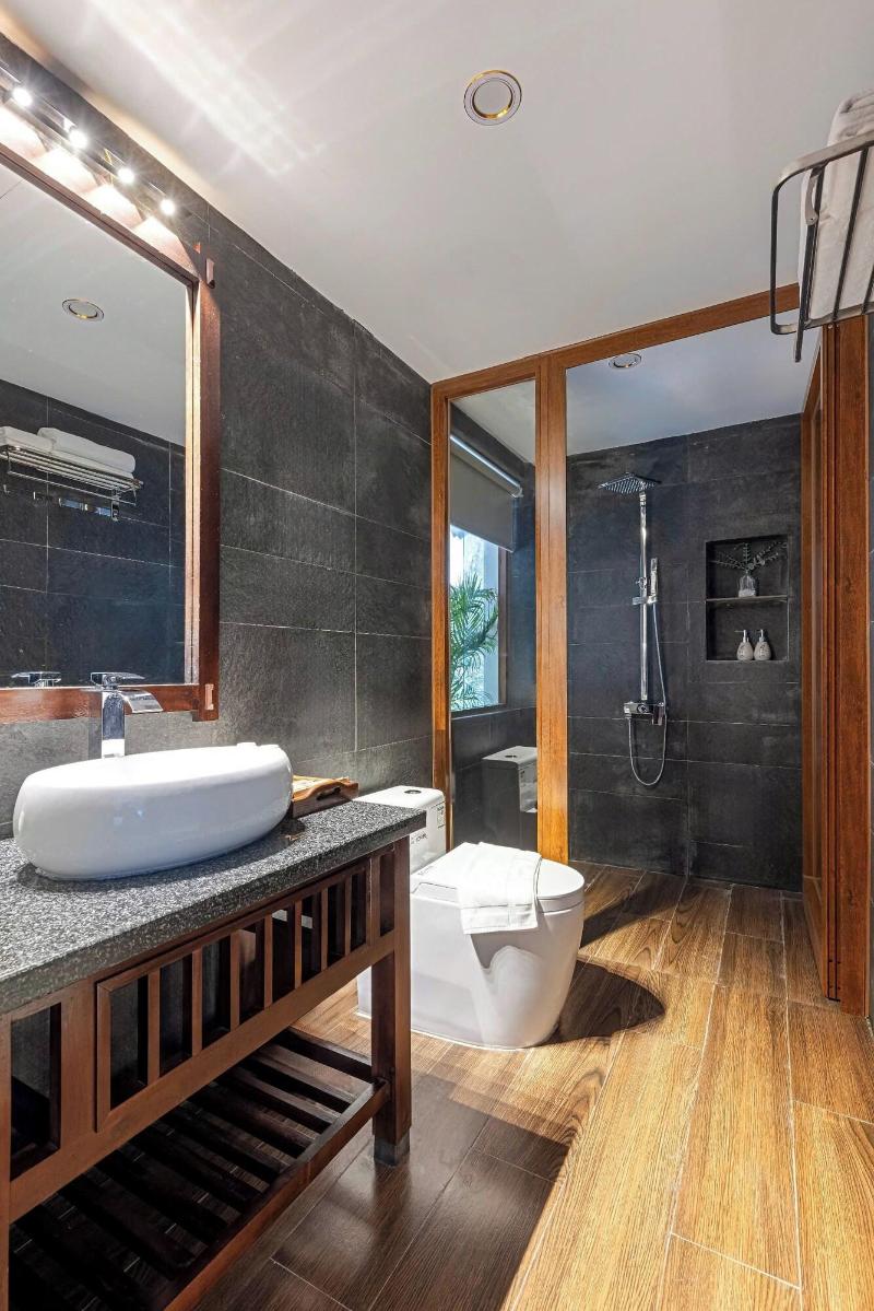 Athena Premier Resort Ninh Ba Nh image