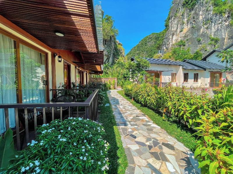 Athena Premier Resort Ninh Ba Nh image