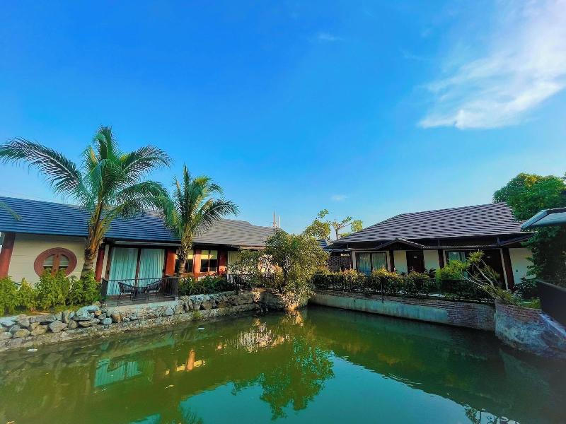 Athena Premier Resort Ninh Ba Nh image