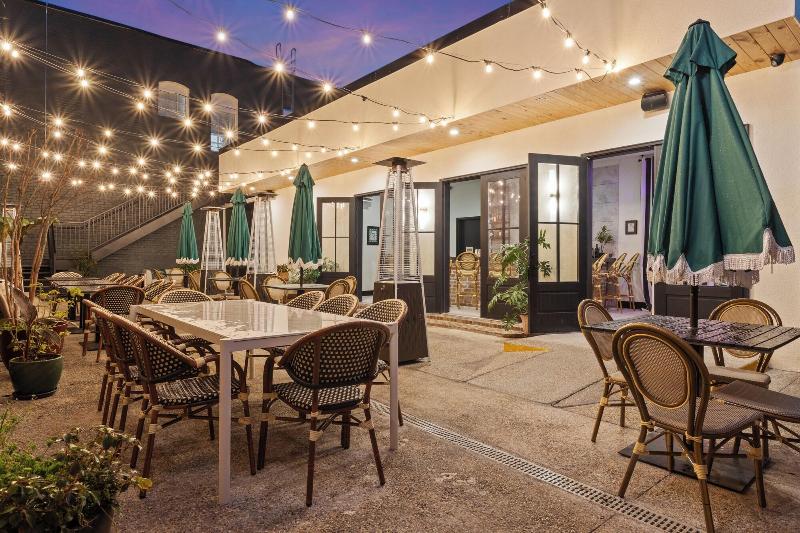 Hotel Vela image