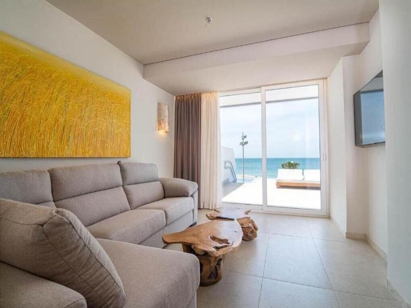 Hotel Ca Diz Baha A By Q Hotels image