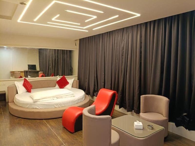 Aundh Elite Stay image
