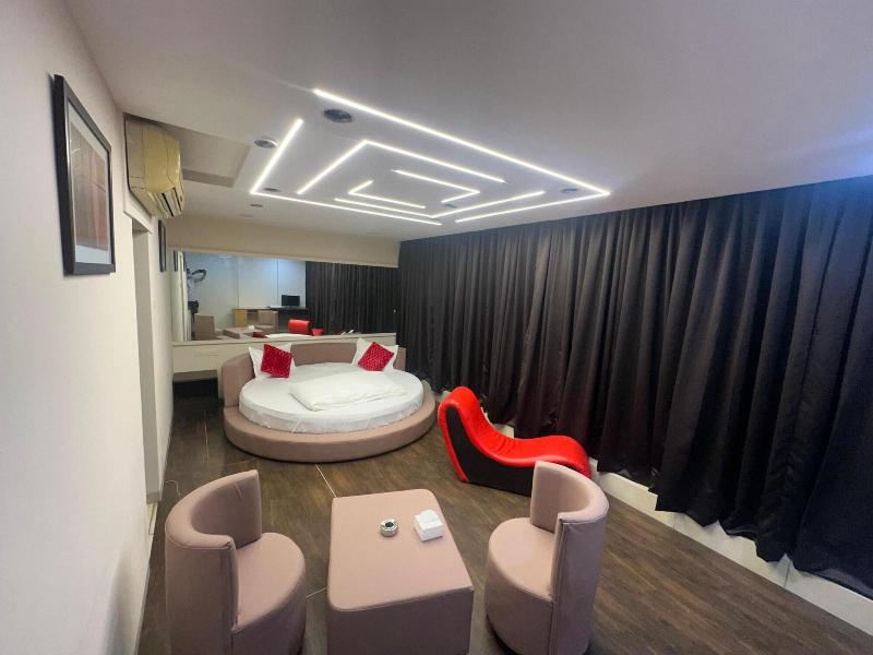 Aundh Elite Stay image