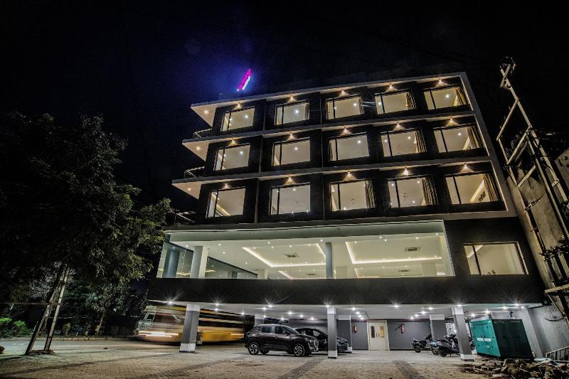 Aceotel Premier Vijay Nagar image