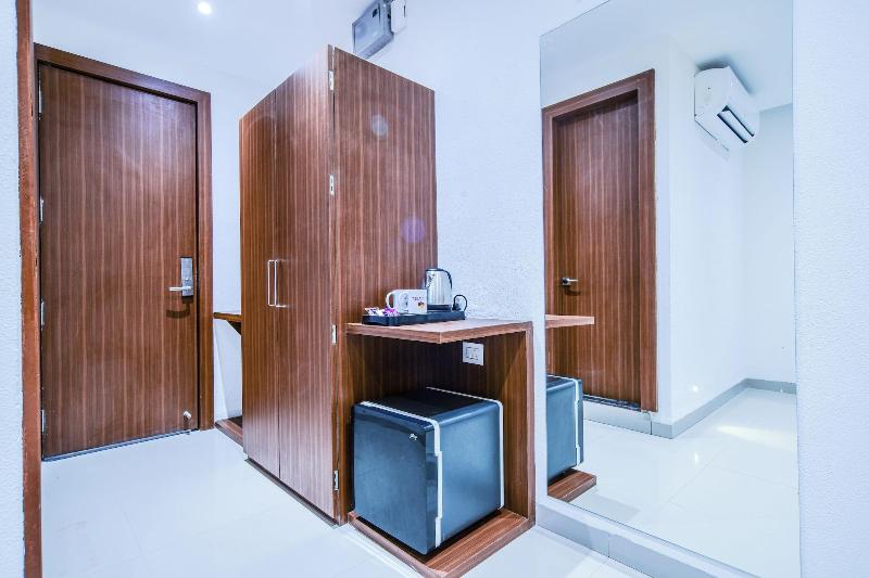 Aceotel Premier Vijay Nagar image