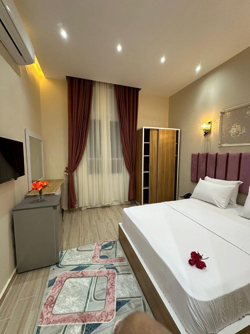 Castello Hotel Cairo image