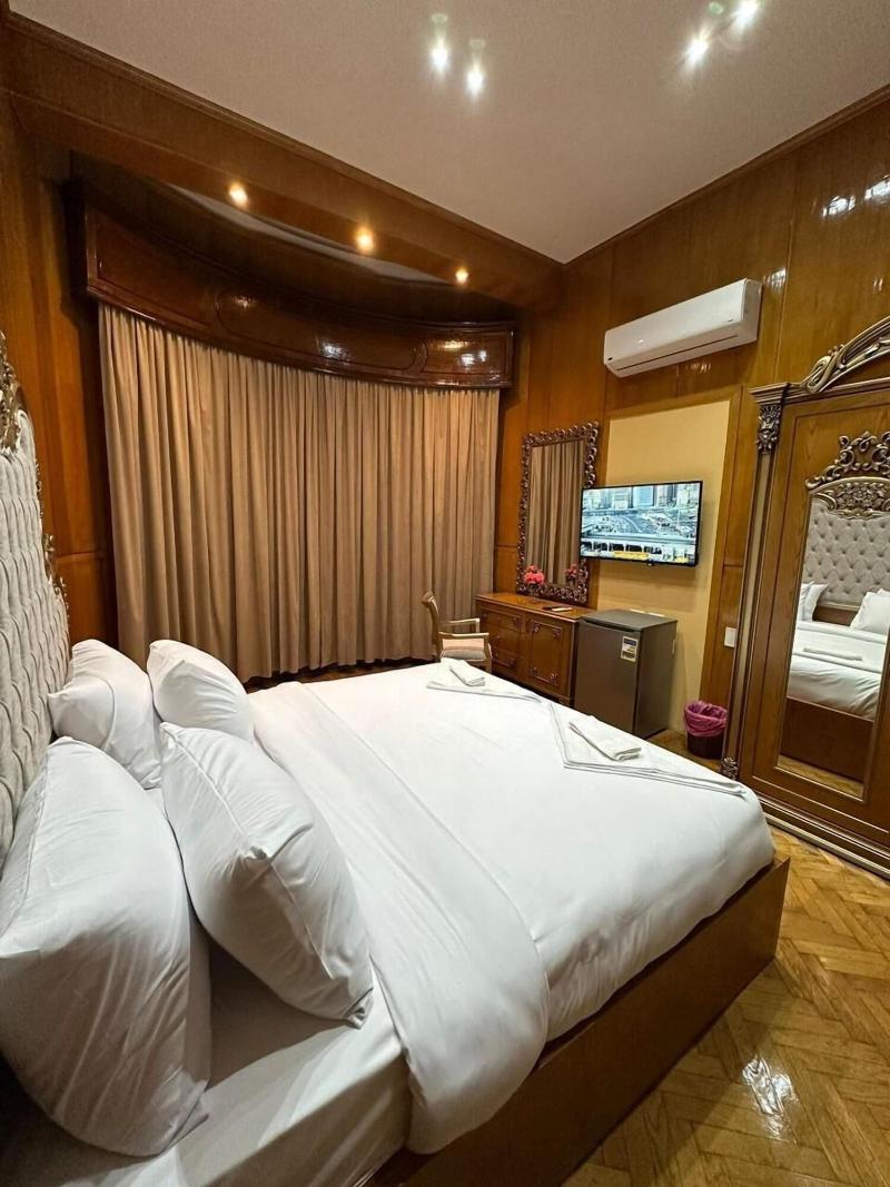 Castello Hotel Cairo image
