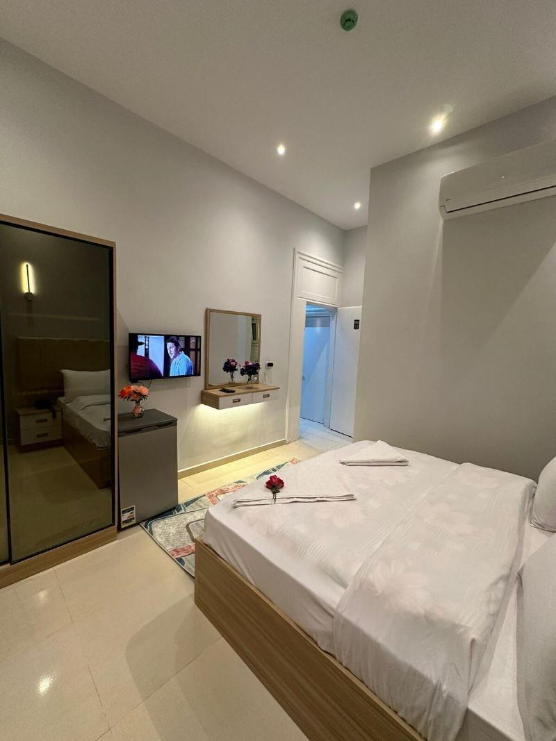 Castello Hotel Cairo image