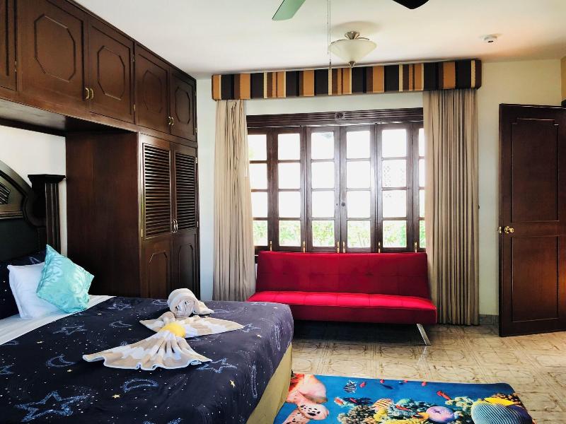 Hotel Boutique Villas Segovia Suites Cozumel image