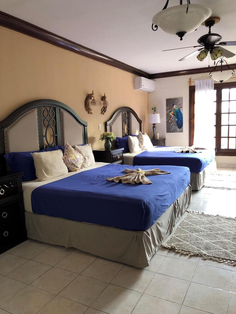 Hotel Boutique Villas Segovia Suites Cozumel image