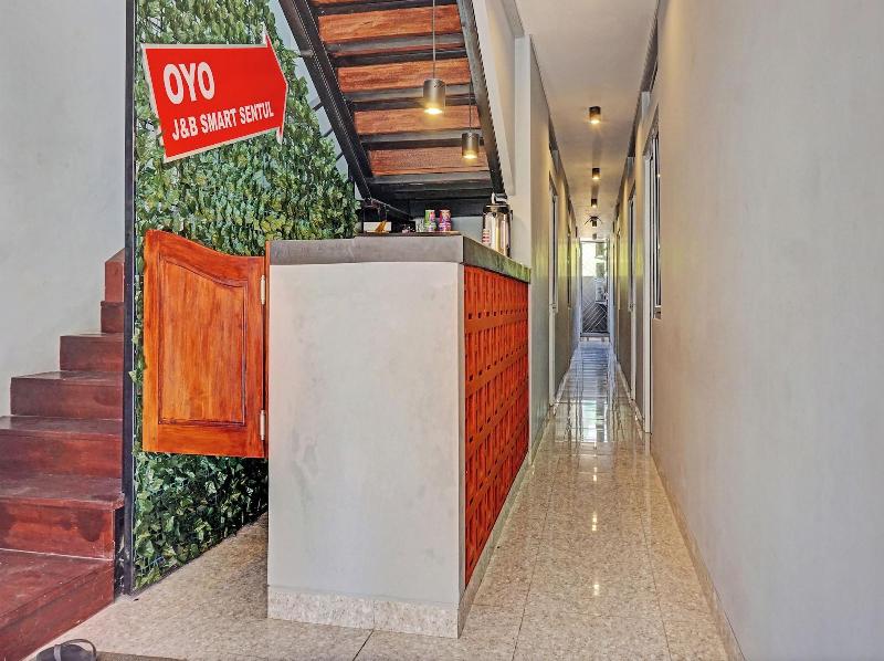 Super Capital O 92765 J B Smart Sentul image