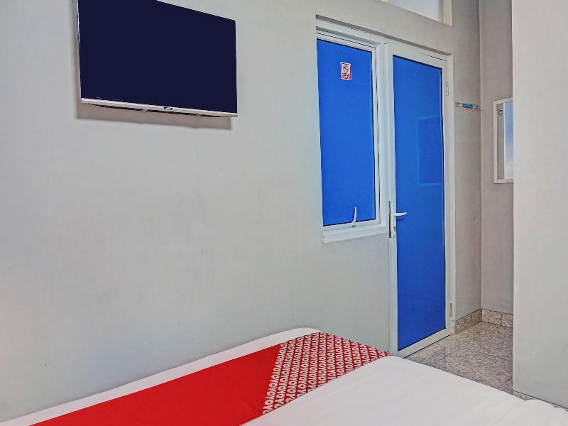 Super Capital O 92765 J B Smart Sentul image