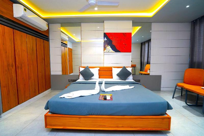 Hotel Sunshine image