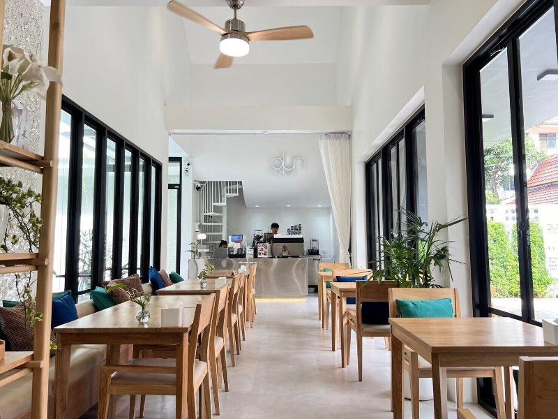 Glyn Chiangmai image