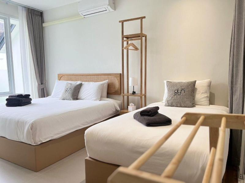 Glyn Chiangmai image