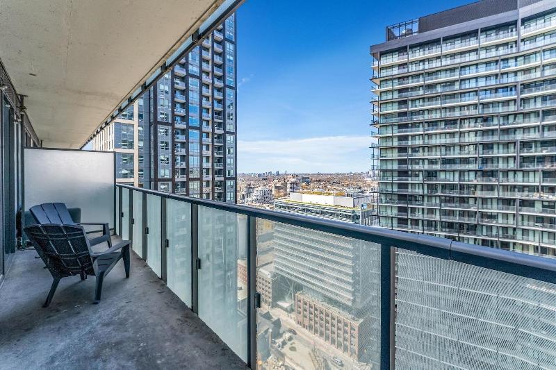 The Estate Entertainment District image