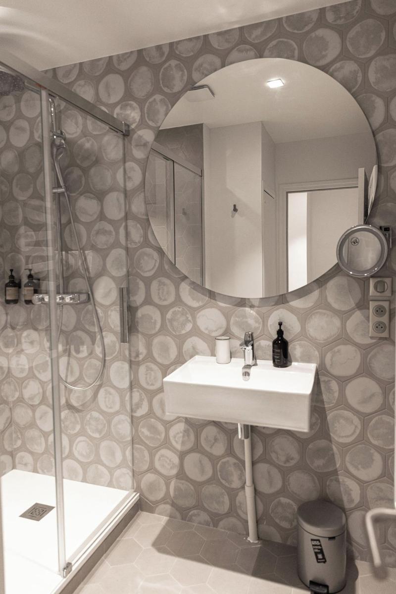 Hotel Victoire image