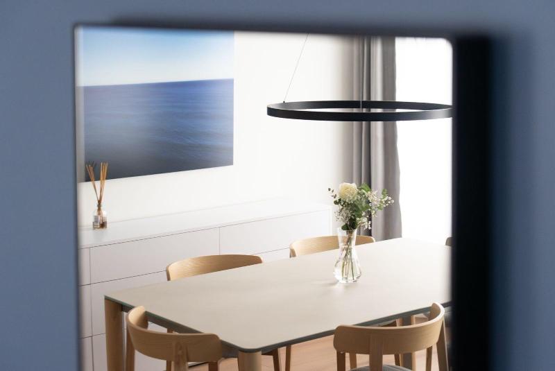 Hotel Victoire image