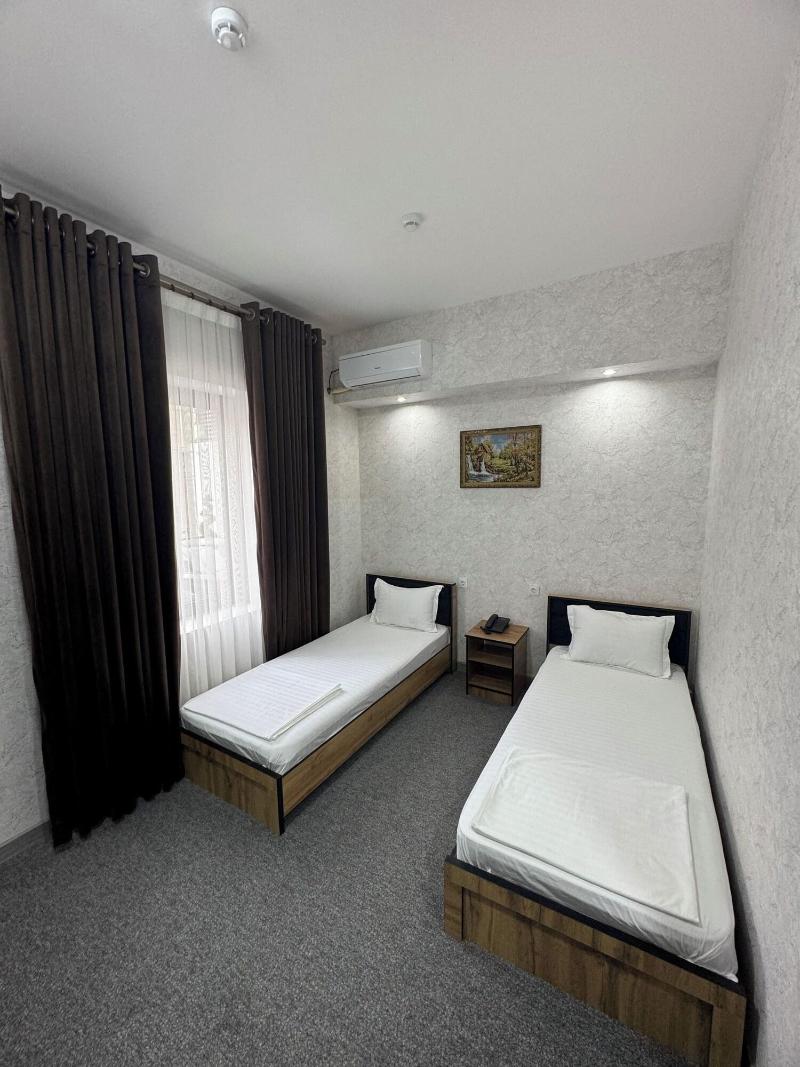 White House Hotel image