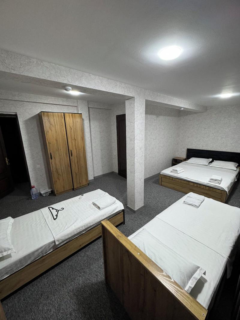 White House Hotel image