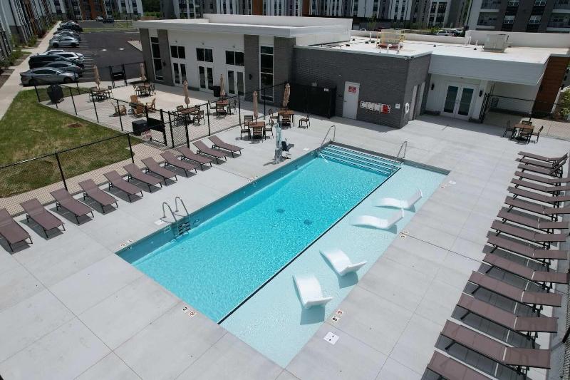 The Landing Apartments By Barsala image