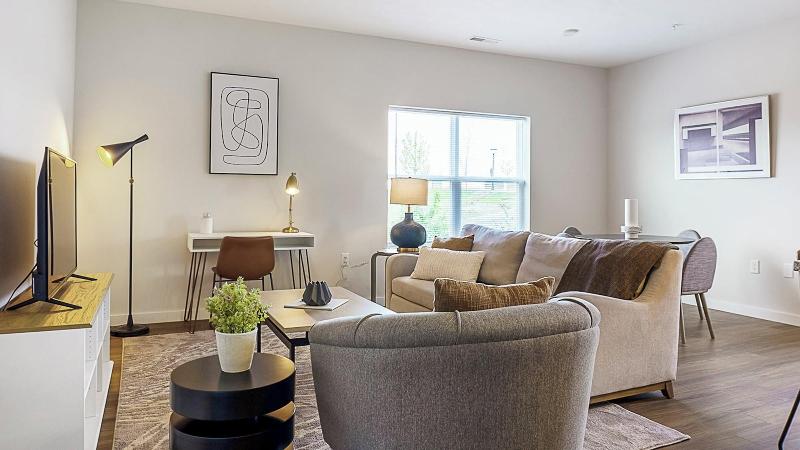 The Landing Apartments By Barsala image