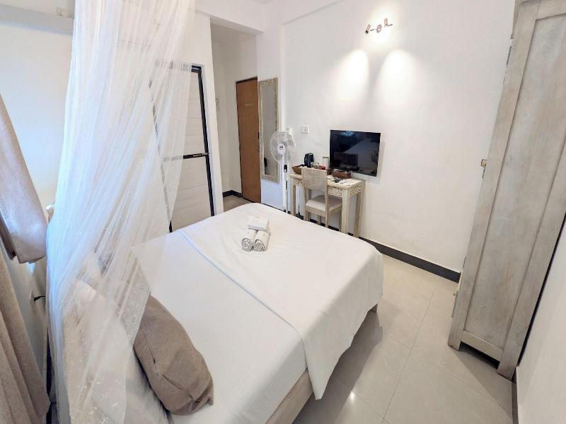 Jangala Resort image