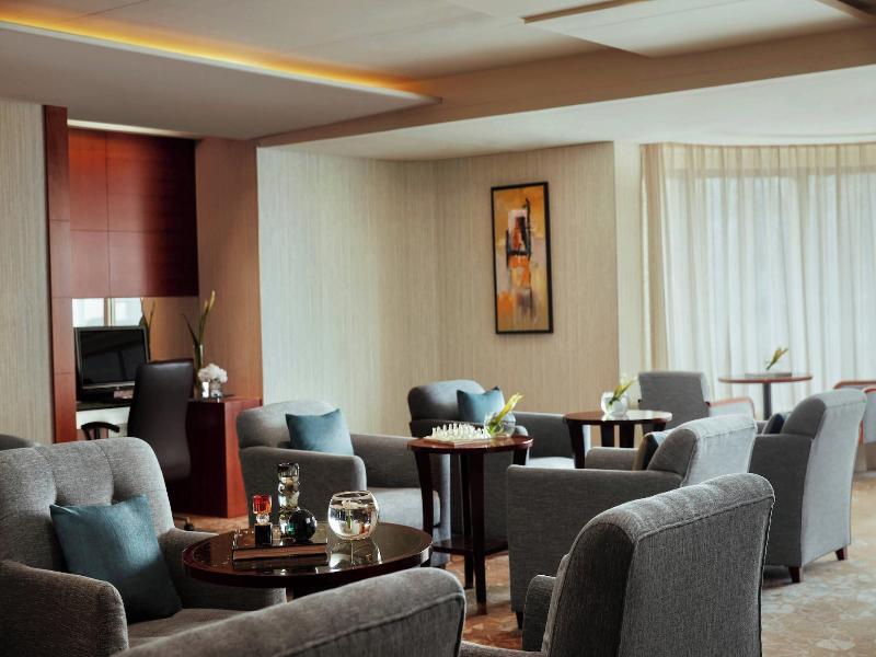 Renaissance Wuhan Hotel