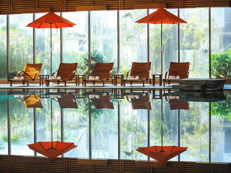 Renaissance Wuhan Hotel