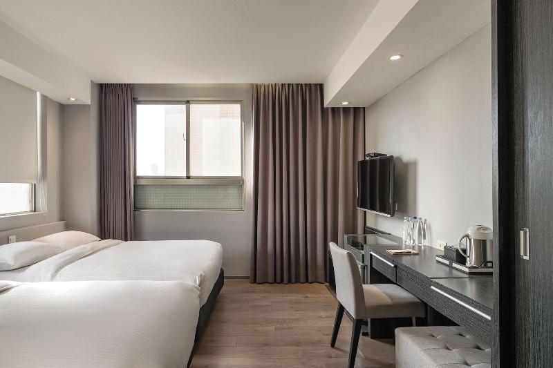 River Inn Zili image