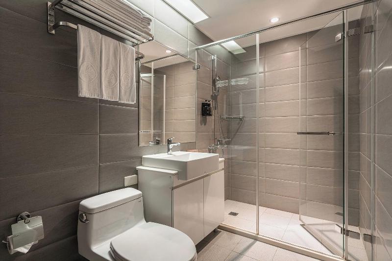 River Inn Zili image
