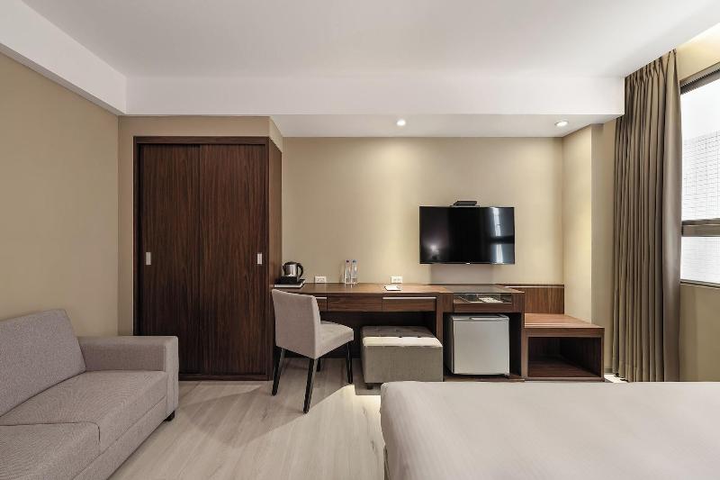 River Inn Zili image