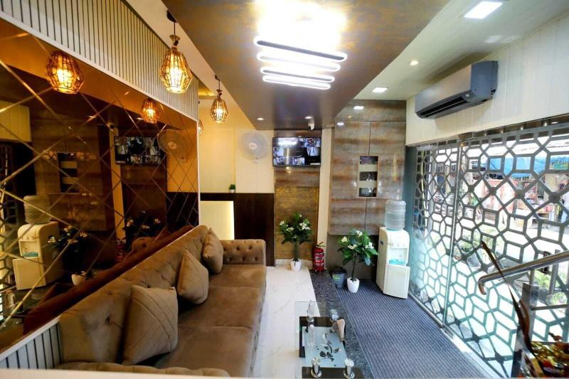 N M Hotel image