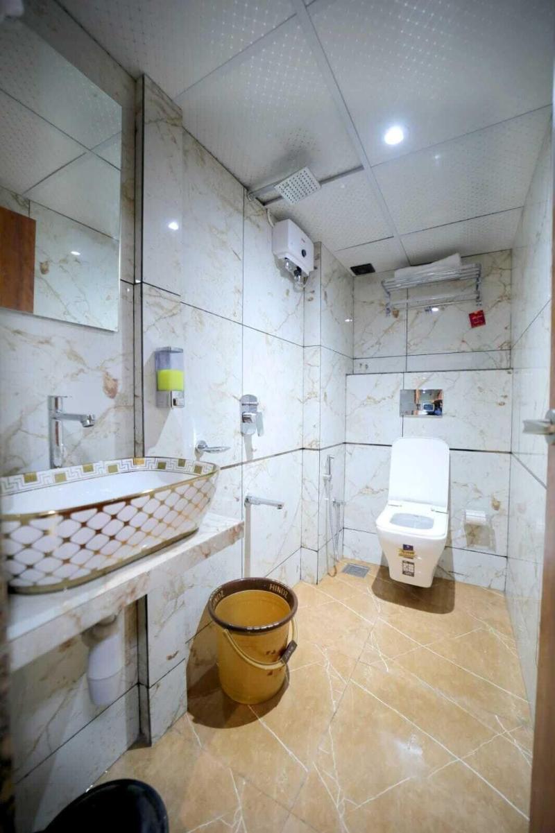 N M Hotel image